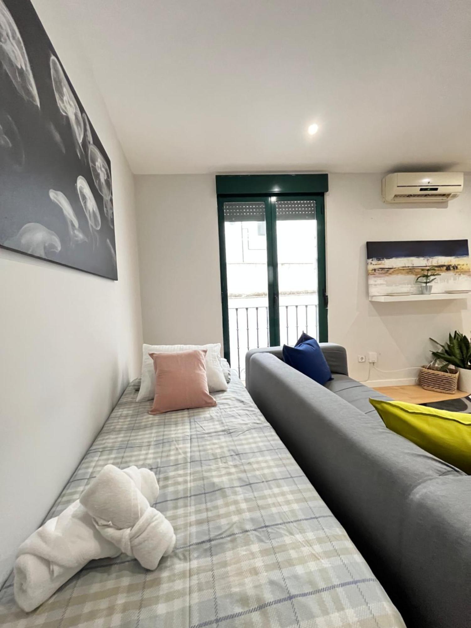 Santa Isabel Centro Temporal Appartement Madrid